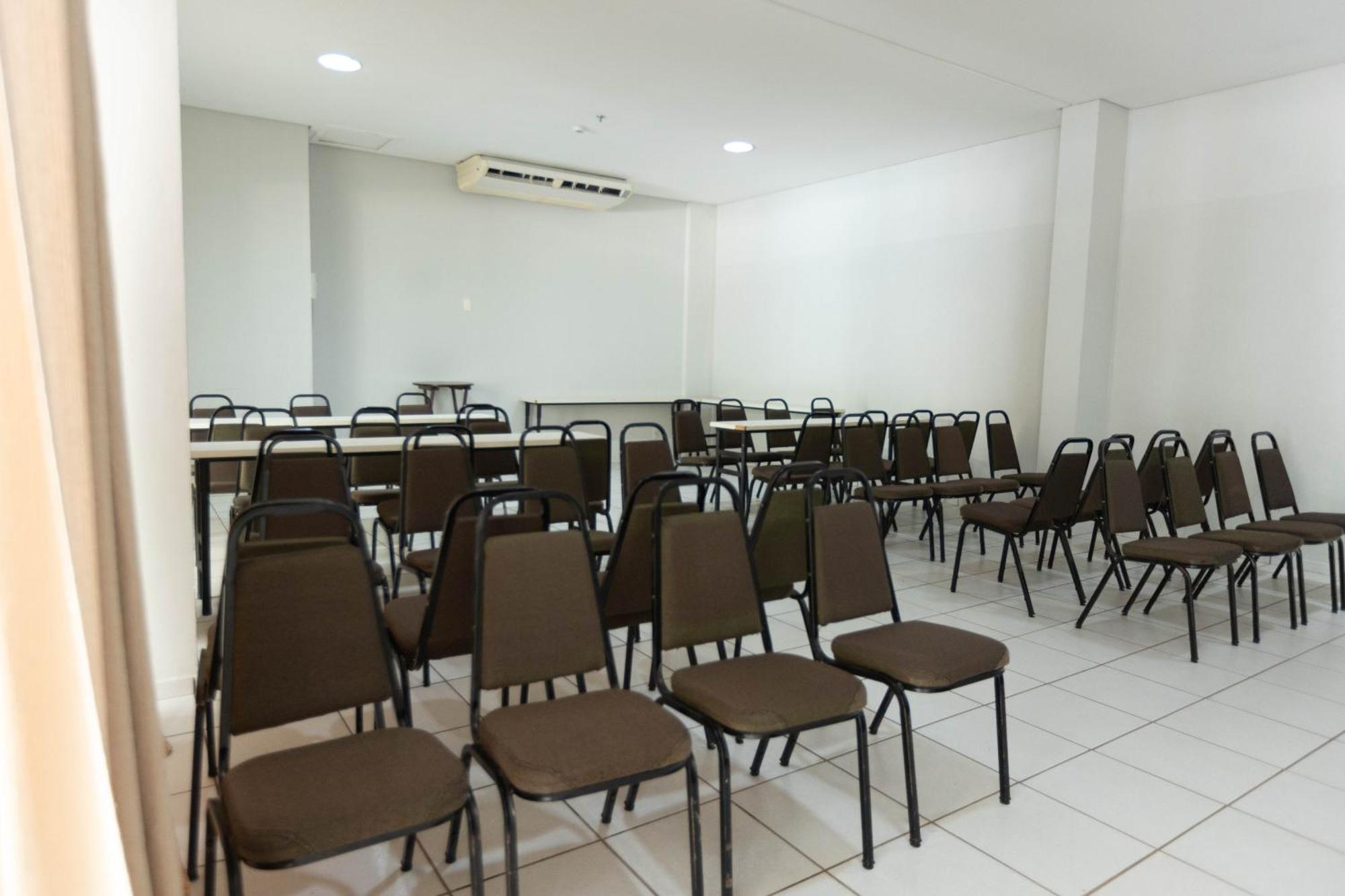 Hits Pantanal Hotel Aeroporto Várzea Grande Exterior foto